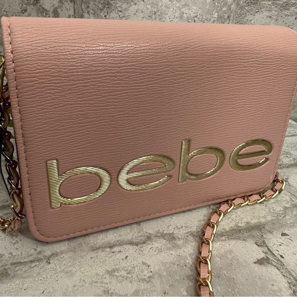 NWT BEBE Fabiola Saffiano Black Gold Tone Crossbody Chain Purse Bag - Picture 4 of 7